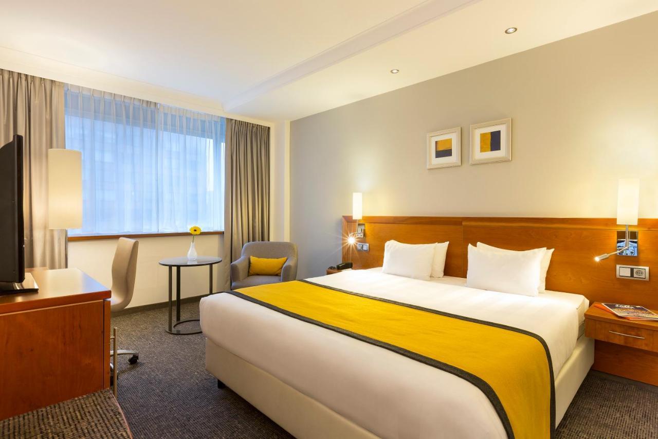 Holiday Inn Amsterdam Rum bild
