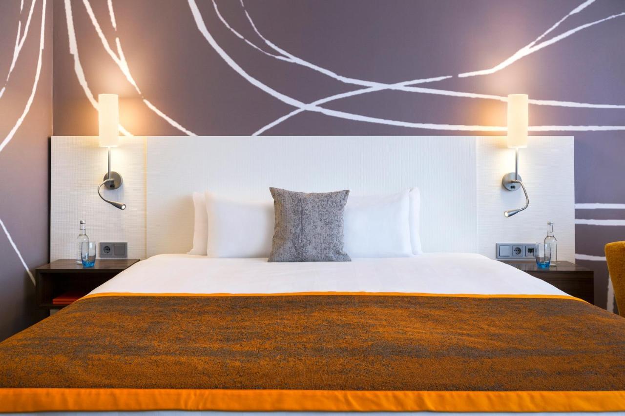 Holiday Inn Amsterdam Rum bild