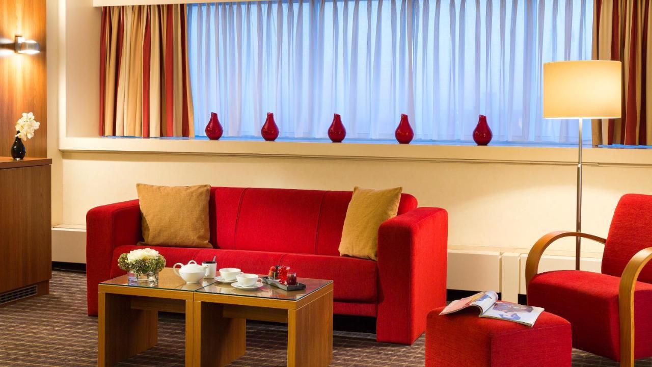 Holiday Inn Amsterdam Exteriör bild